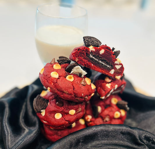 Red velvet Oreo cookies